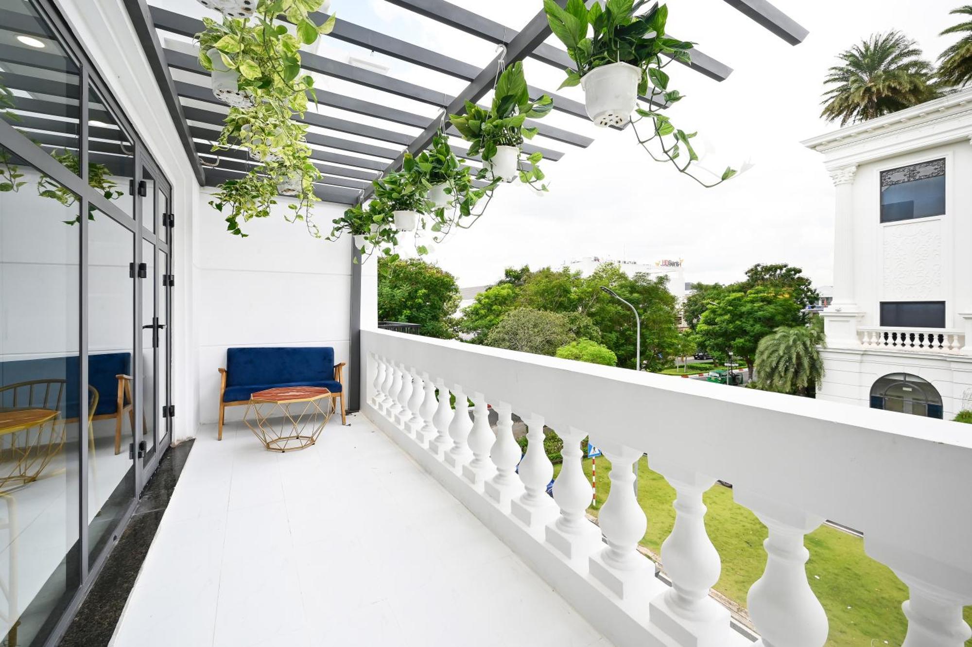 Arina Luxury Hotel - Vincom Tây Ninh Exterior foto